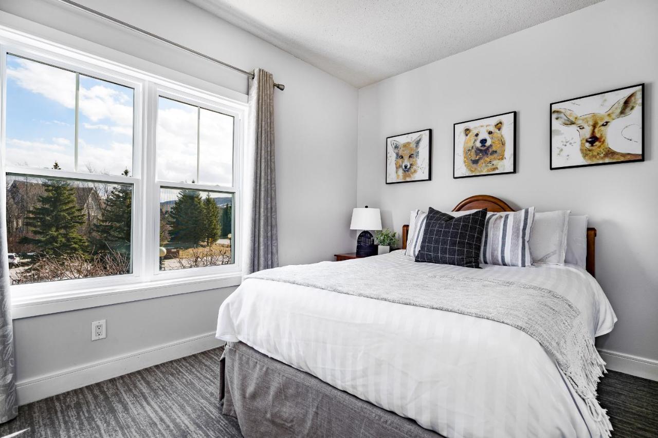 Beautiful & Bright 3 Bed Townhome Near Village Blue Mountains Exterior photo