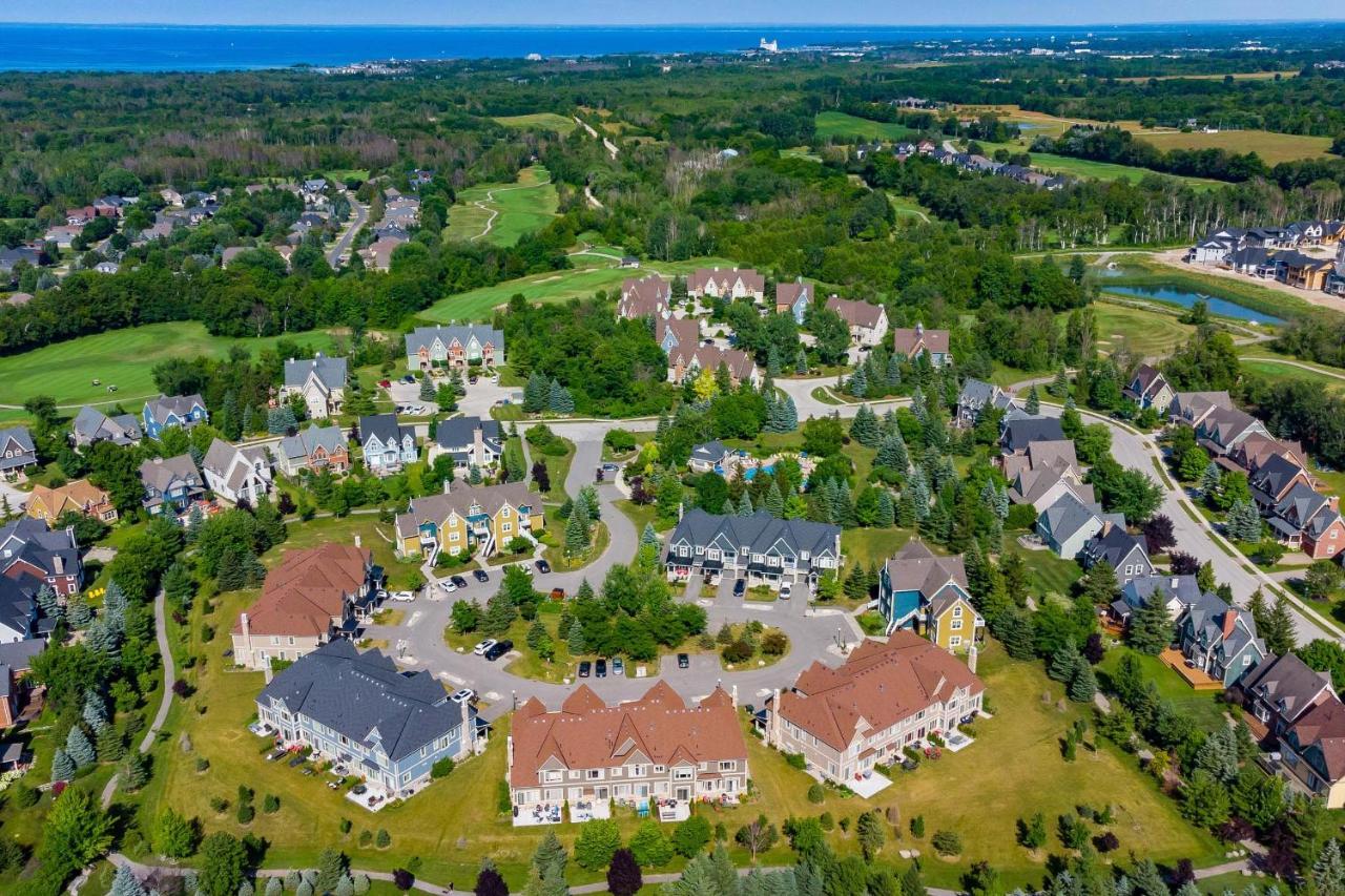 Beautiful & Bright 3 Bed Townhome Near Village Blue Mountains Exterior photo